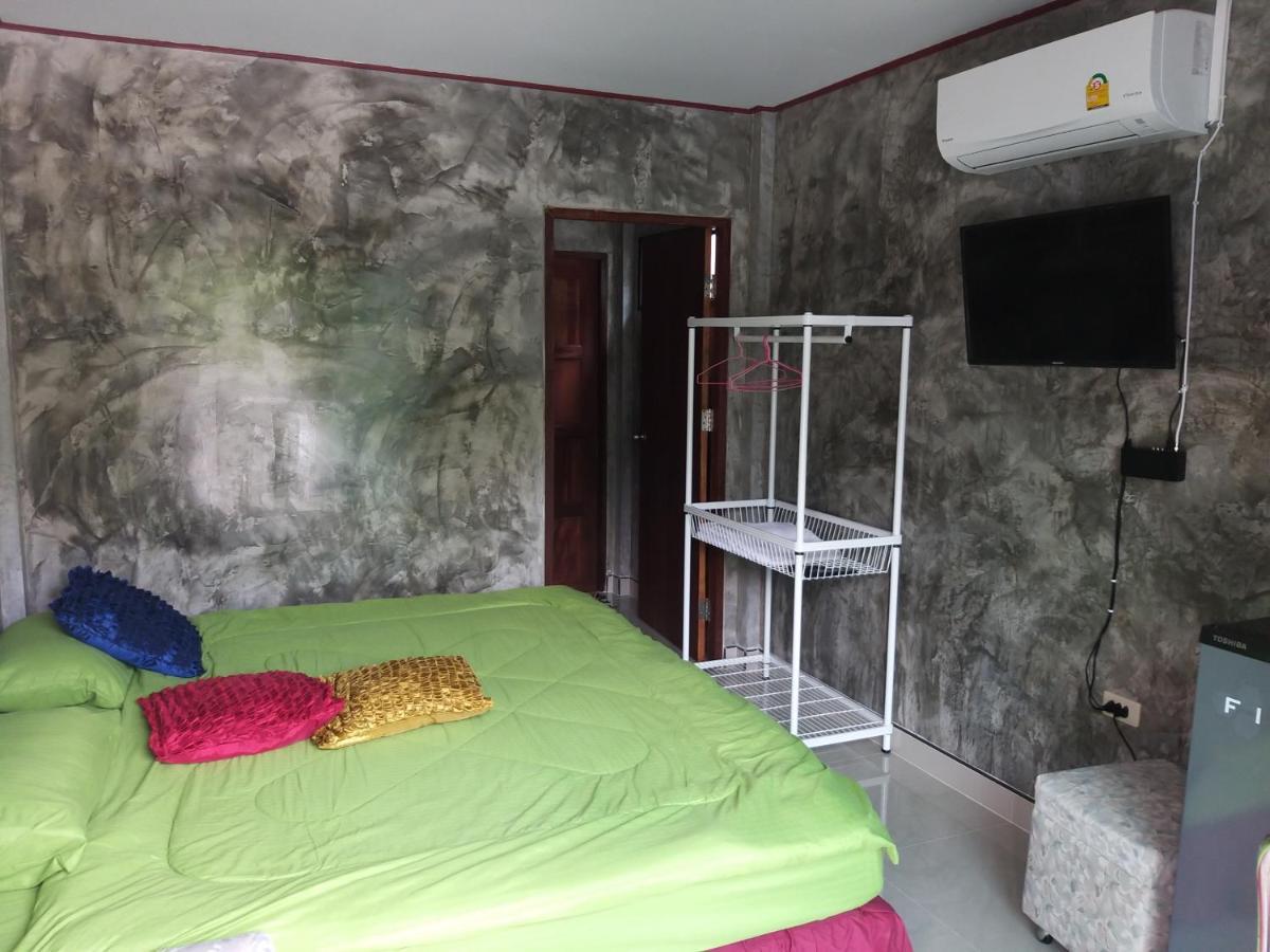 บ้านทะเลอิ่มเอม Bann Talay Im Eimm بان فيه المظهر الخارجي الصورة