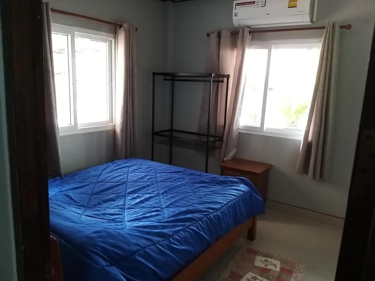 บ้านทะเลอิ่มเอม Bann Talay Im Eimm بان فيه المظهر الخارجي الصورة