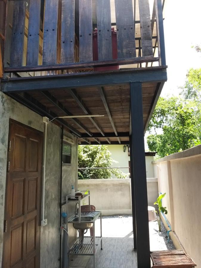 บ้านทะเลอิ่มเอม Bann Talay Im Eimm بان فيه المظهر الخارجي الصورة